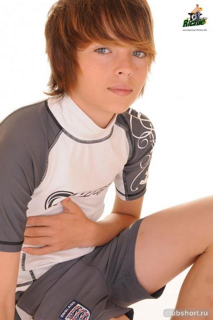 1862_boy-in-sportswear-34.jpg